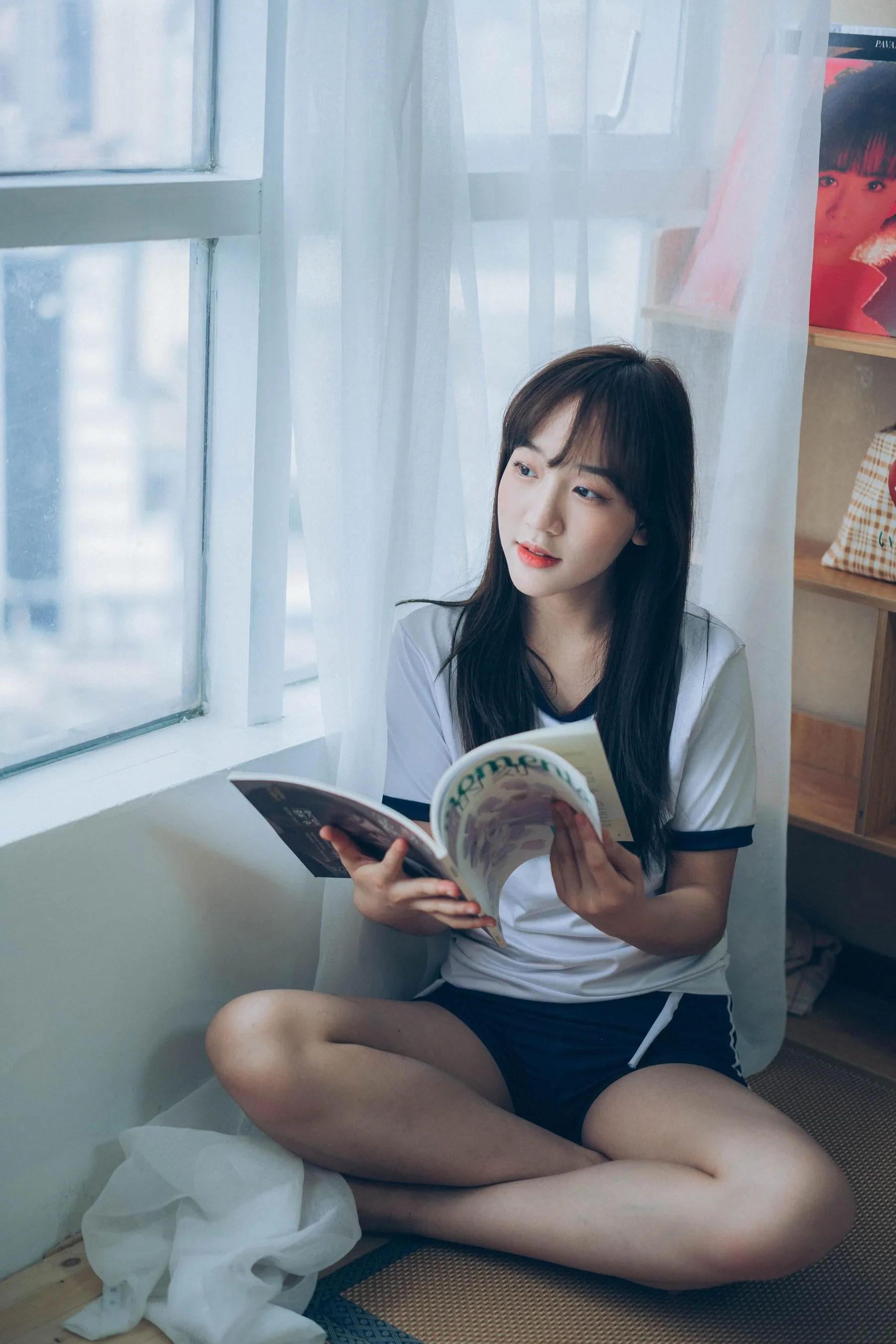 [YITUYU艺图语]2021.11.02 女摄影师 D [24P]插图